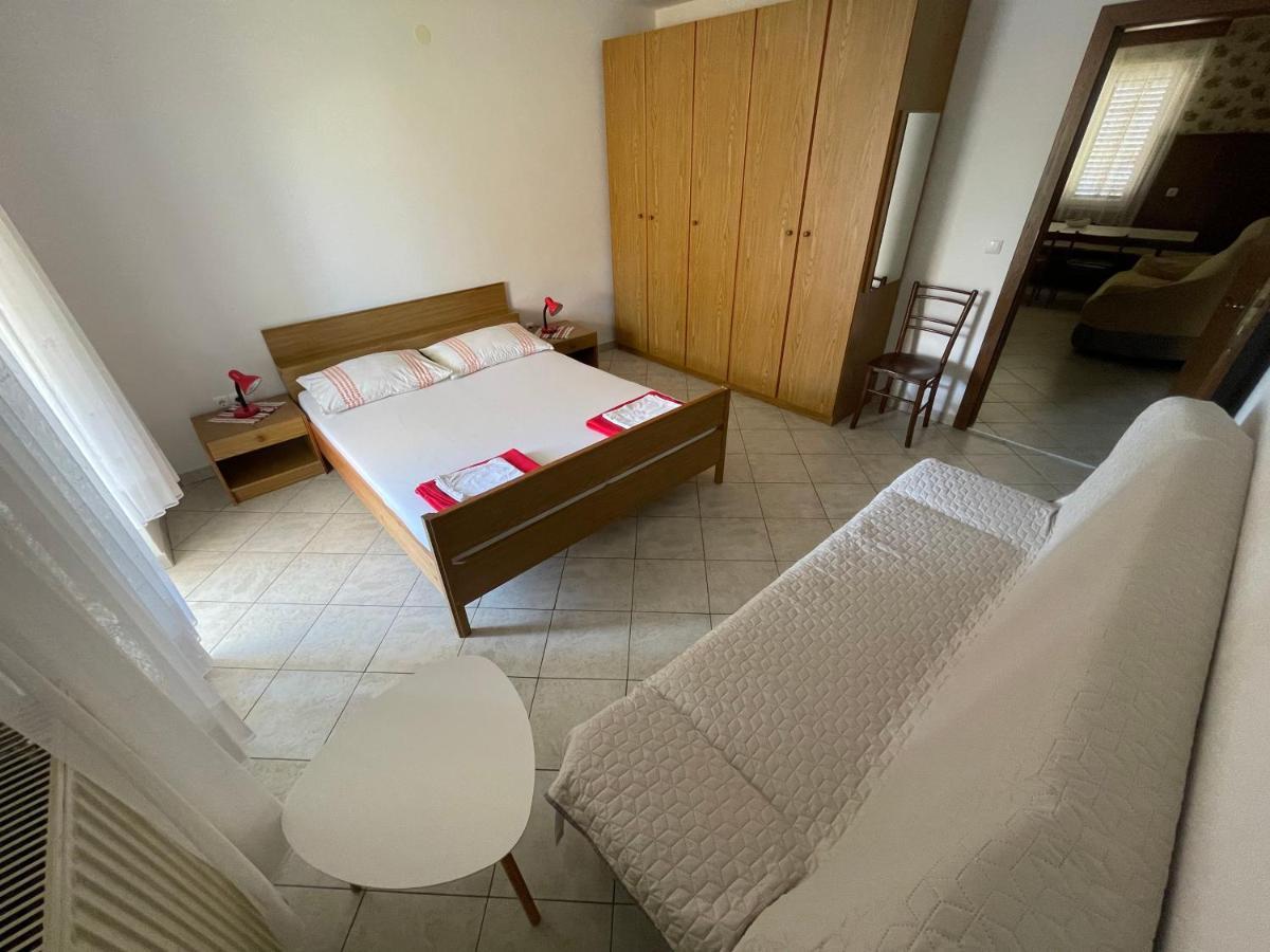 Iva Apartments Novigrad  Zewnętrze zdjęcie